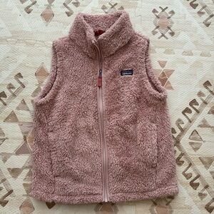 NWOT Patagonia girls fleece vest